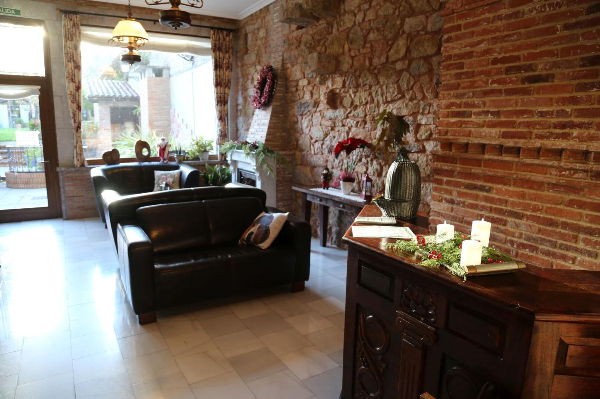 אינפייסטו Apartamentos La Pontiga *** מראה חיצוני תמונה