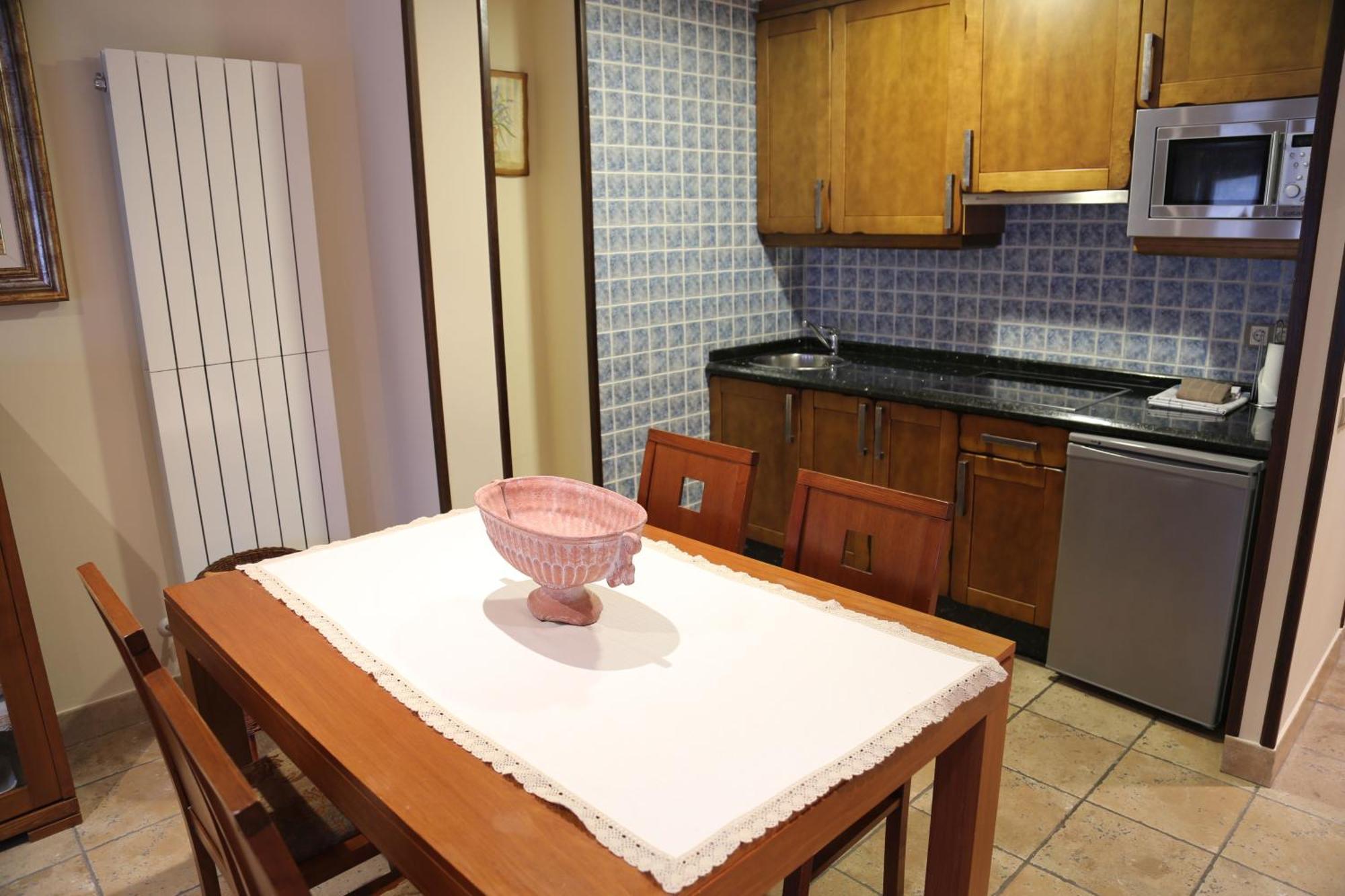אינפייסטו Apartamentos La Pontiga *** חדר תמונה