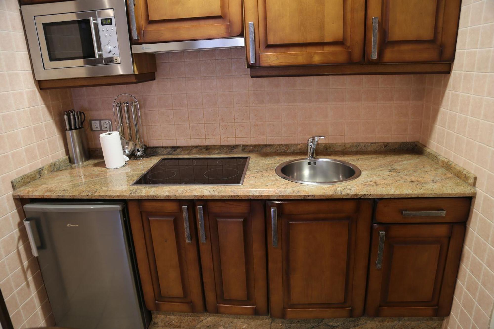 אינפייסטו Apartamentos La Pontiga *** חדר תמונה
