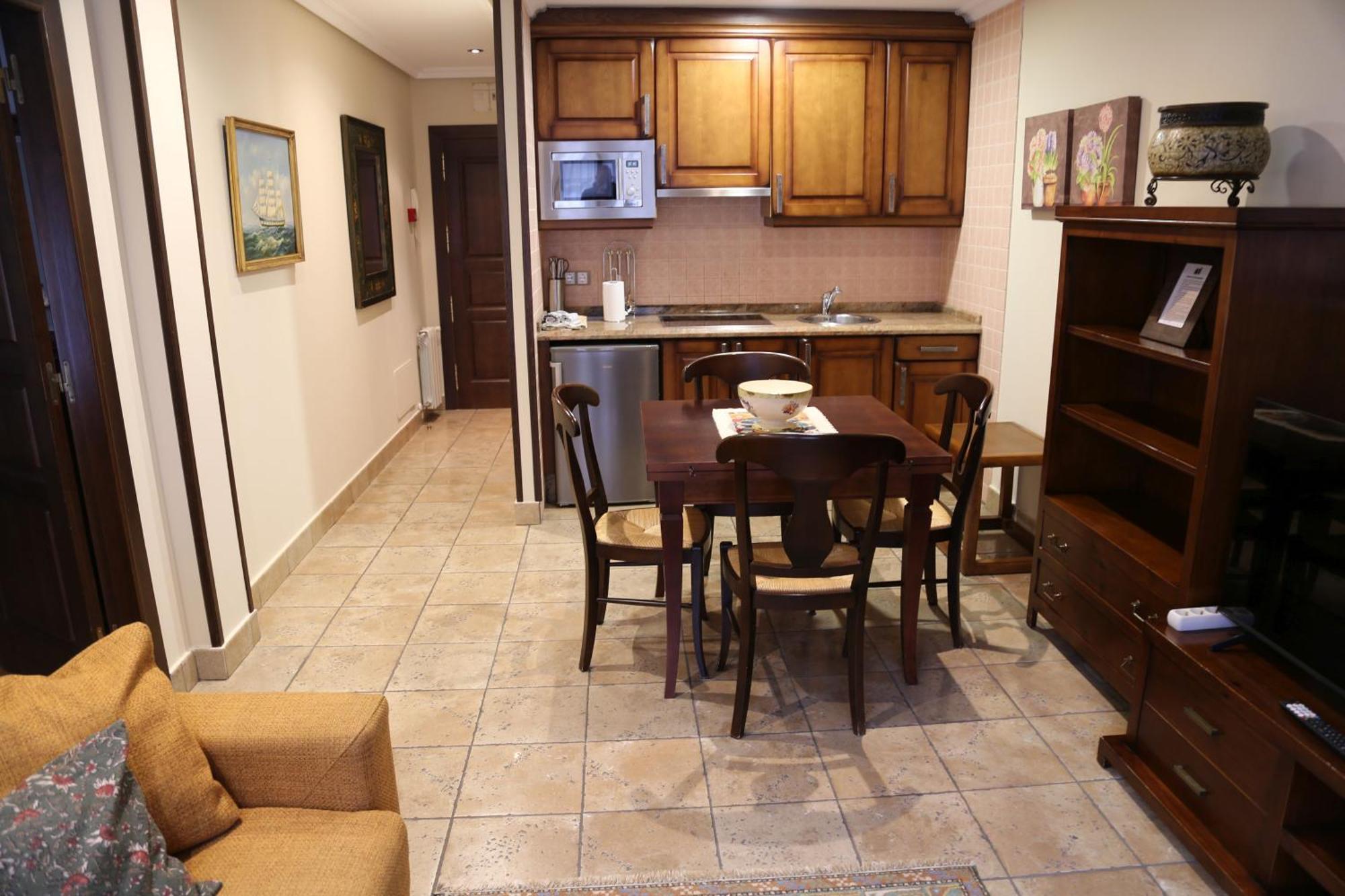 אינפייסטו Apartamentos La Pontiga *** חדר תמונה